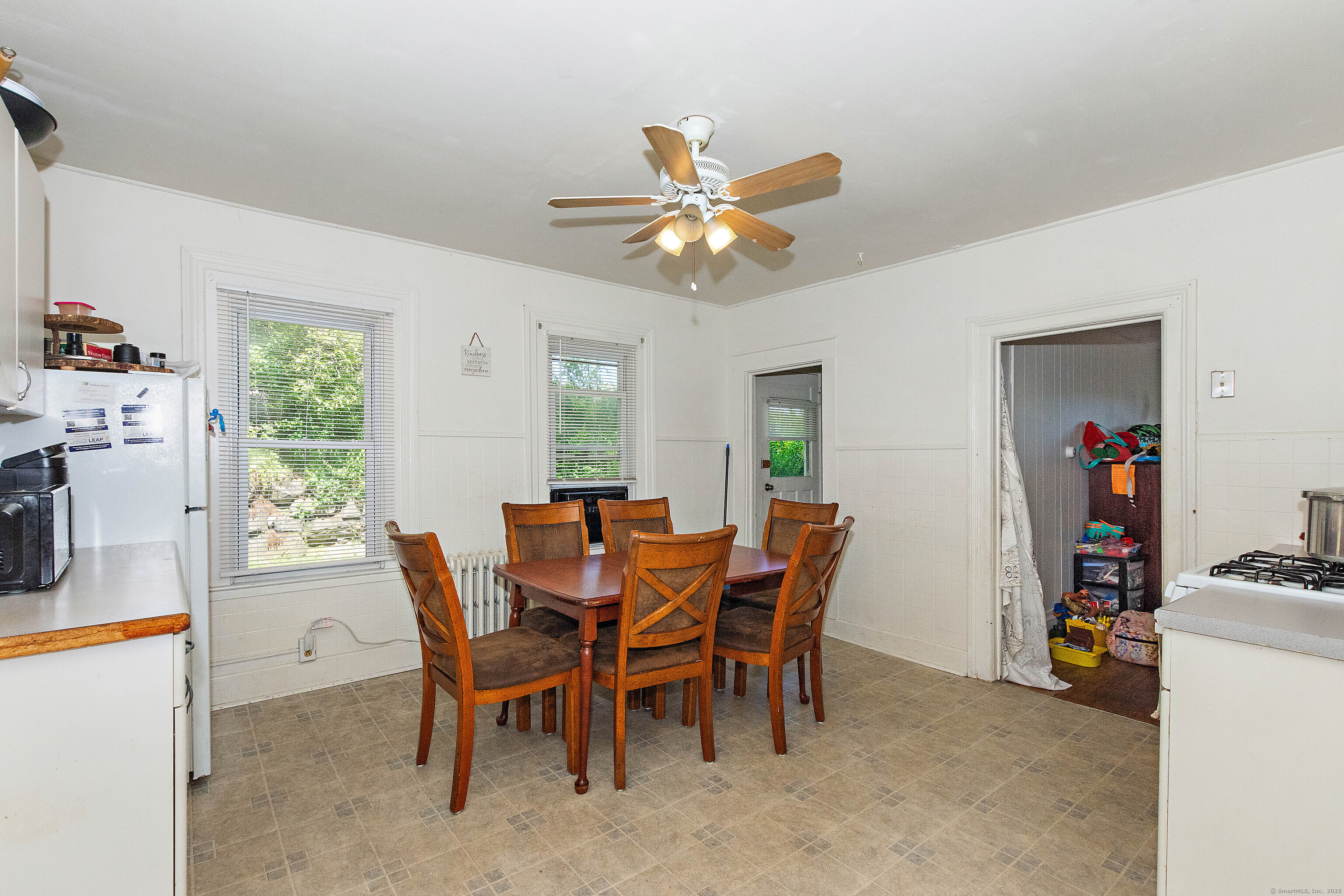 24 Central Avenue Norwich, CT 06360 - Photo 14 of 21