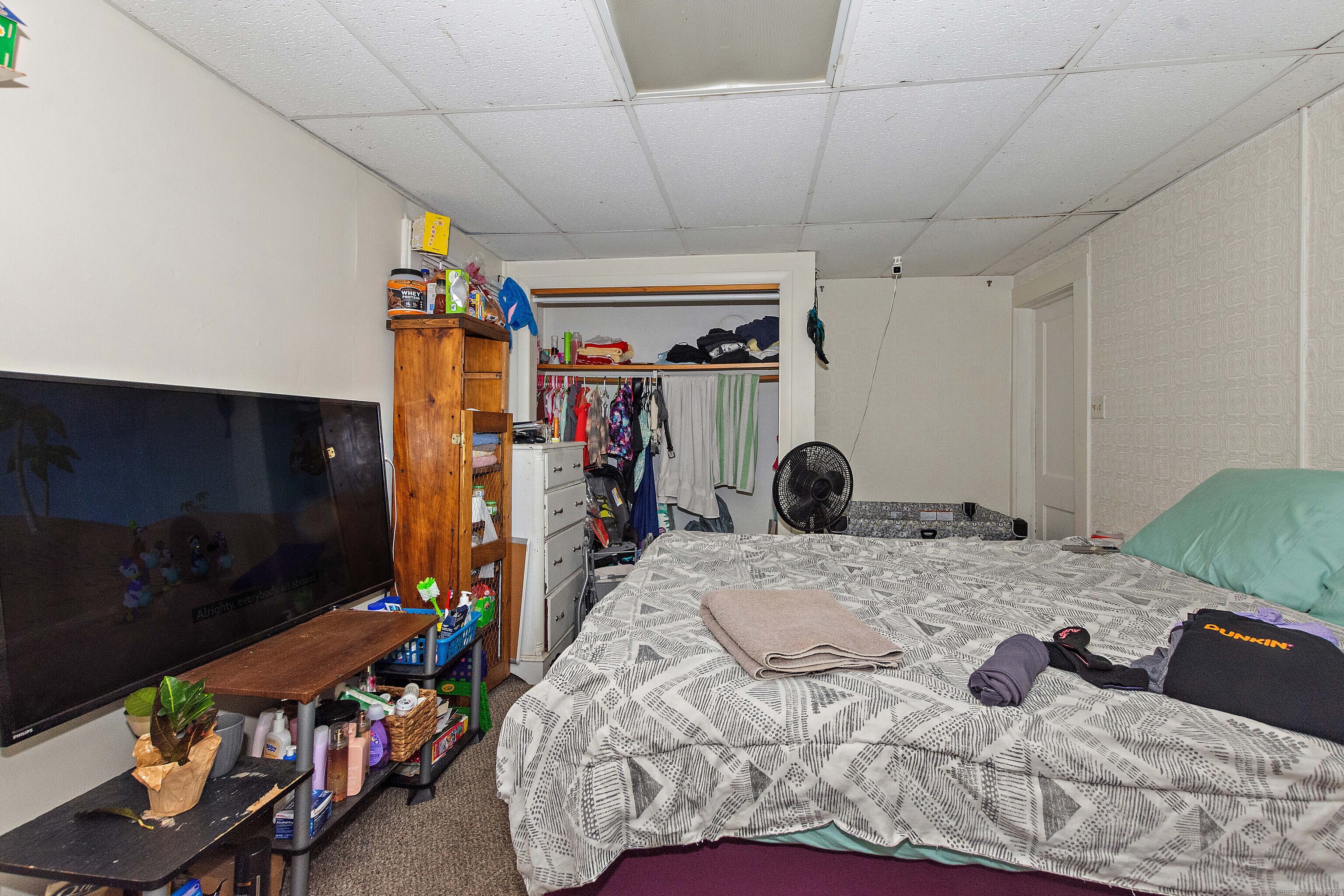 24 Central Avenue Norwich, CT 06360 - Photo 17 of 21