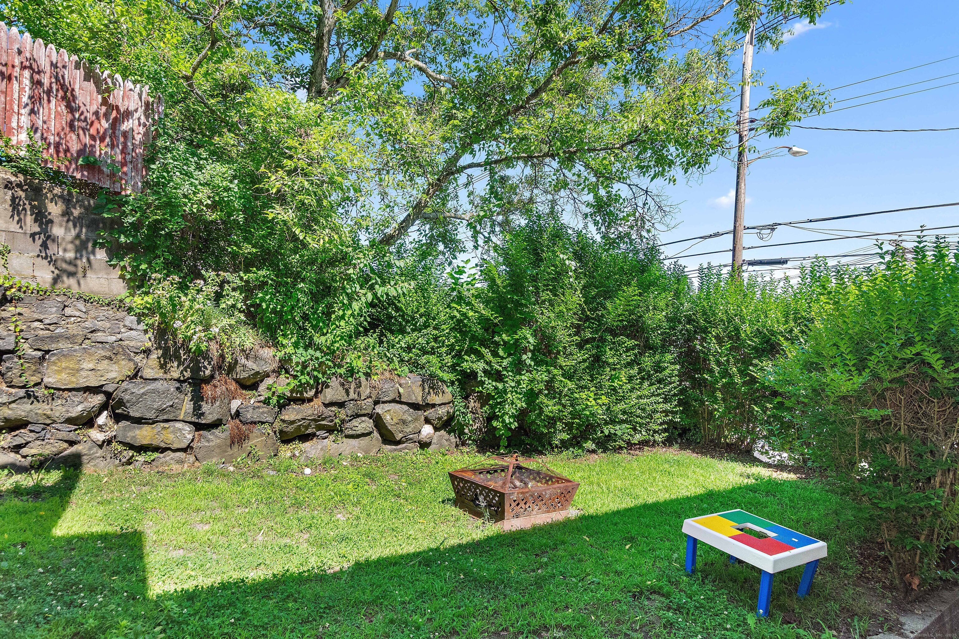 24 Central Avenue Norwich, CT 06360 - Photo 20 of 21