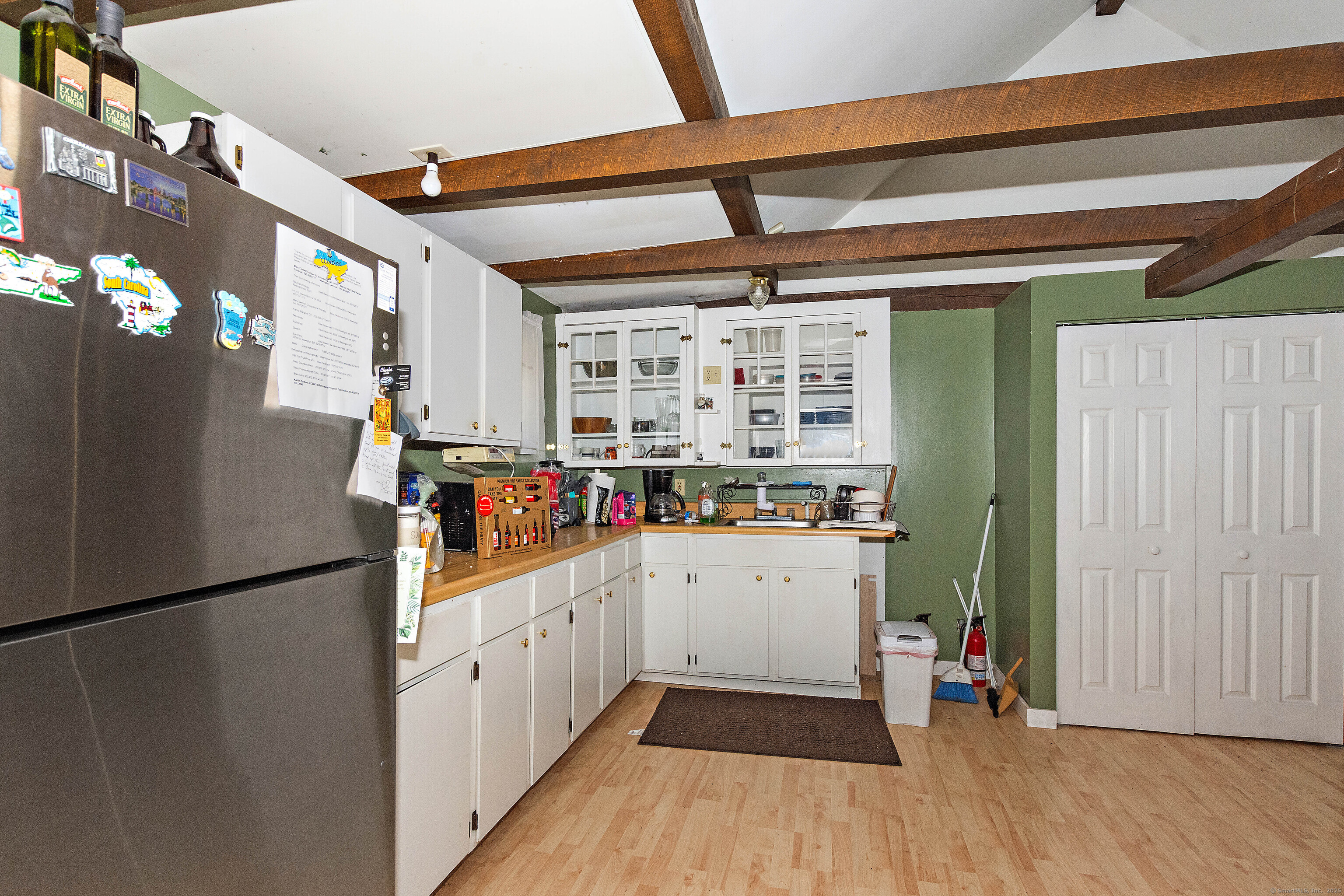 24 Central Avenue Norwich, CT 06360 - Photo 5 of 21