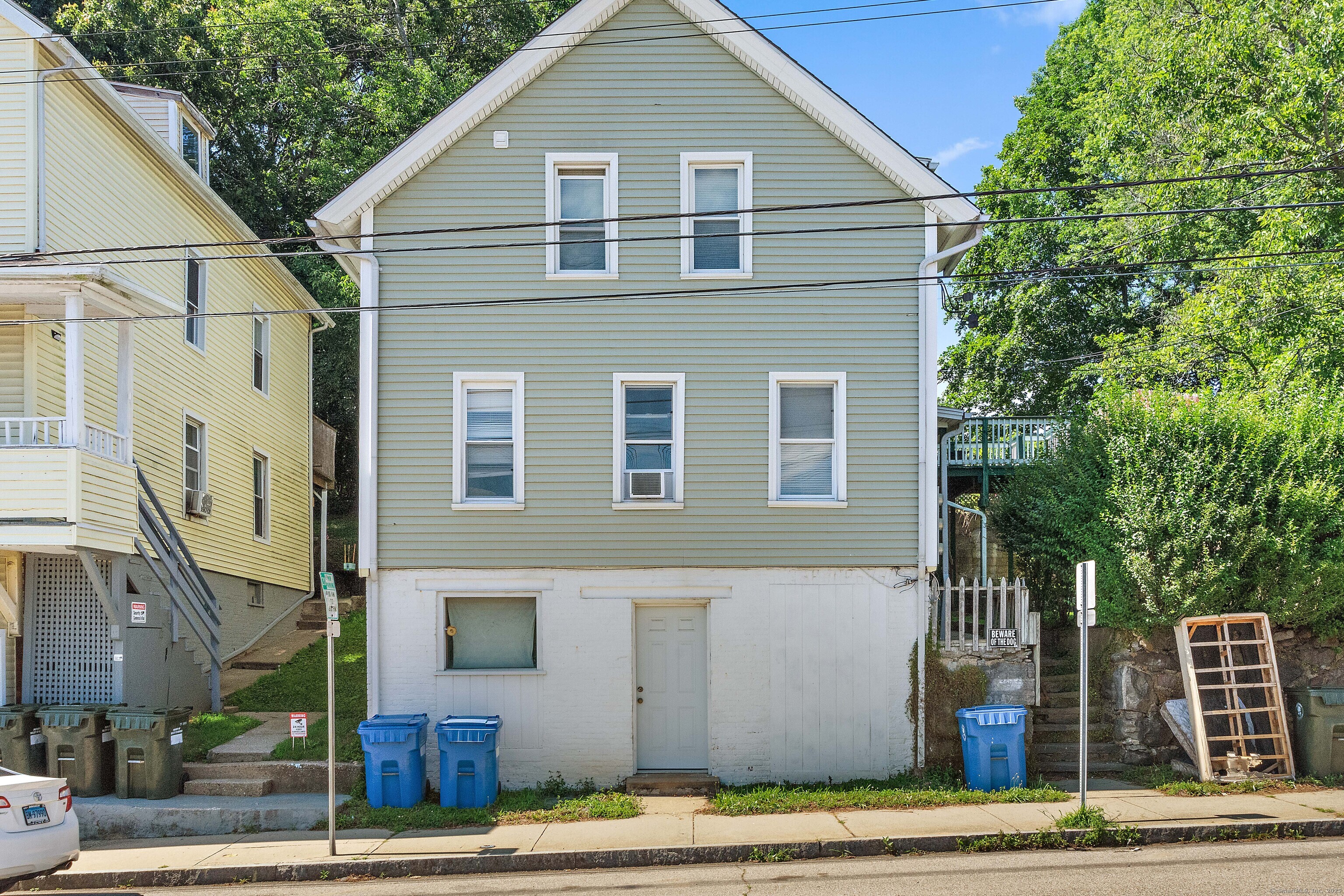 24 Central Avenue Norwich, CT 06360 - Photo 10 of 21