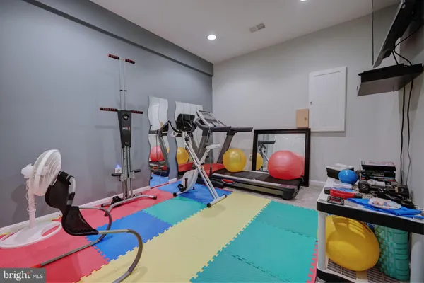 $950,000 | 2703 Brownlee Court, Lanham, MD 20706