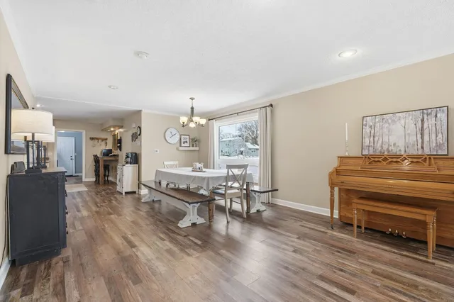 $224,900 | 227 East 2nd Street, Blue Earth, MN 56013