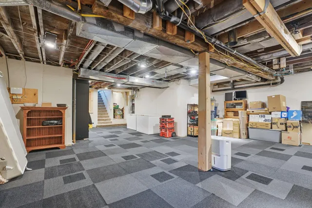 $224,900 | 227 East 2nd Street, Blue Earth, MN 56013