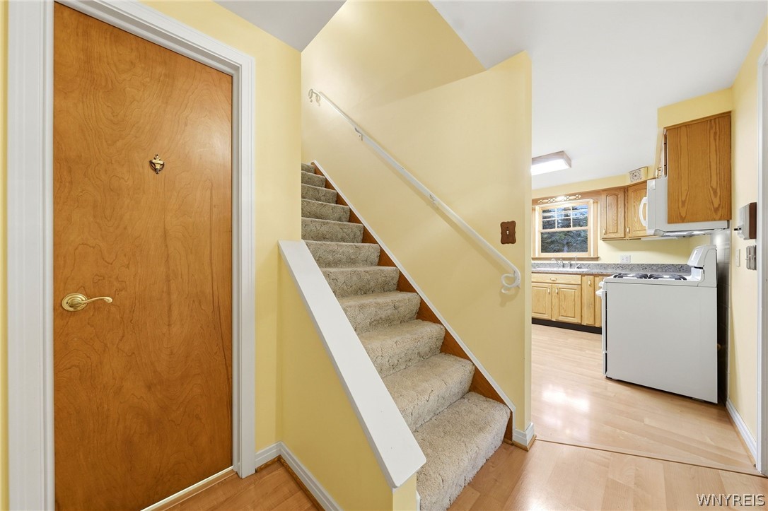 496 Heim Road Amherst, NY 14068 - Photo 17 of 44 Gallery Image 17