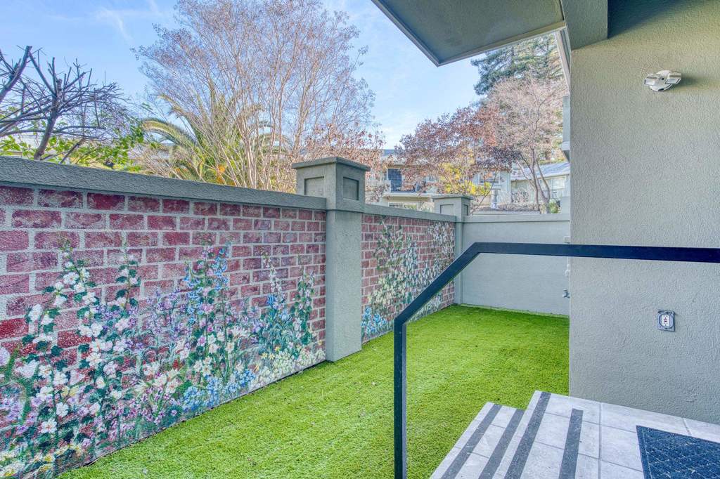 20 Willow Road Menlo Park, CA 94025 - Photo 16 of 38