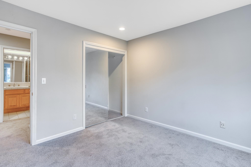 20 Willow Road Menlo Park, CA 94025 - Photo 20 of 38