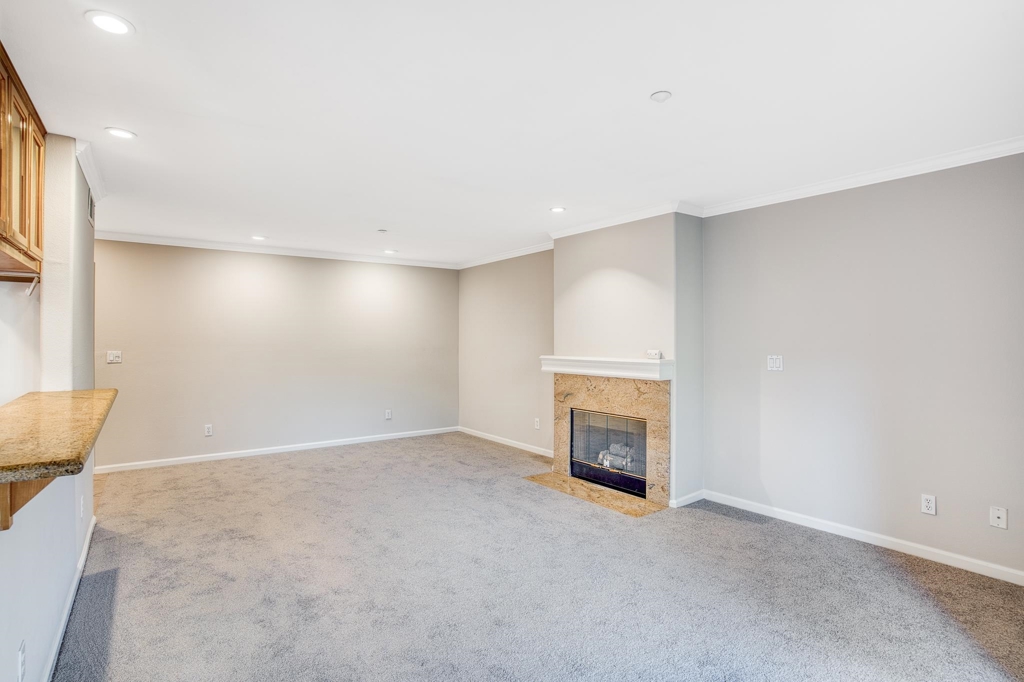 20 Willow Road Menlo Park, CA 94025 - Photo 4 of 38