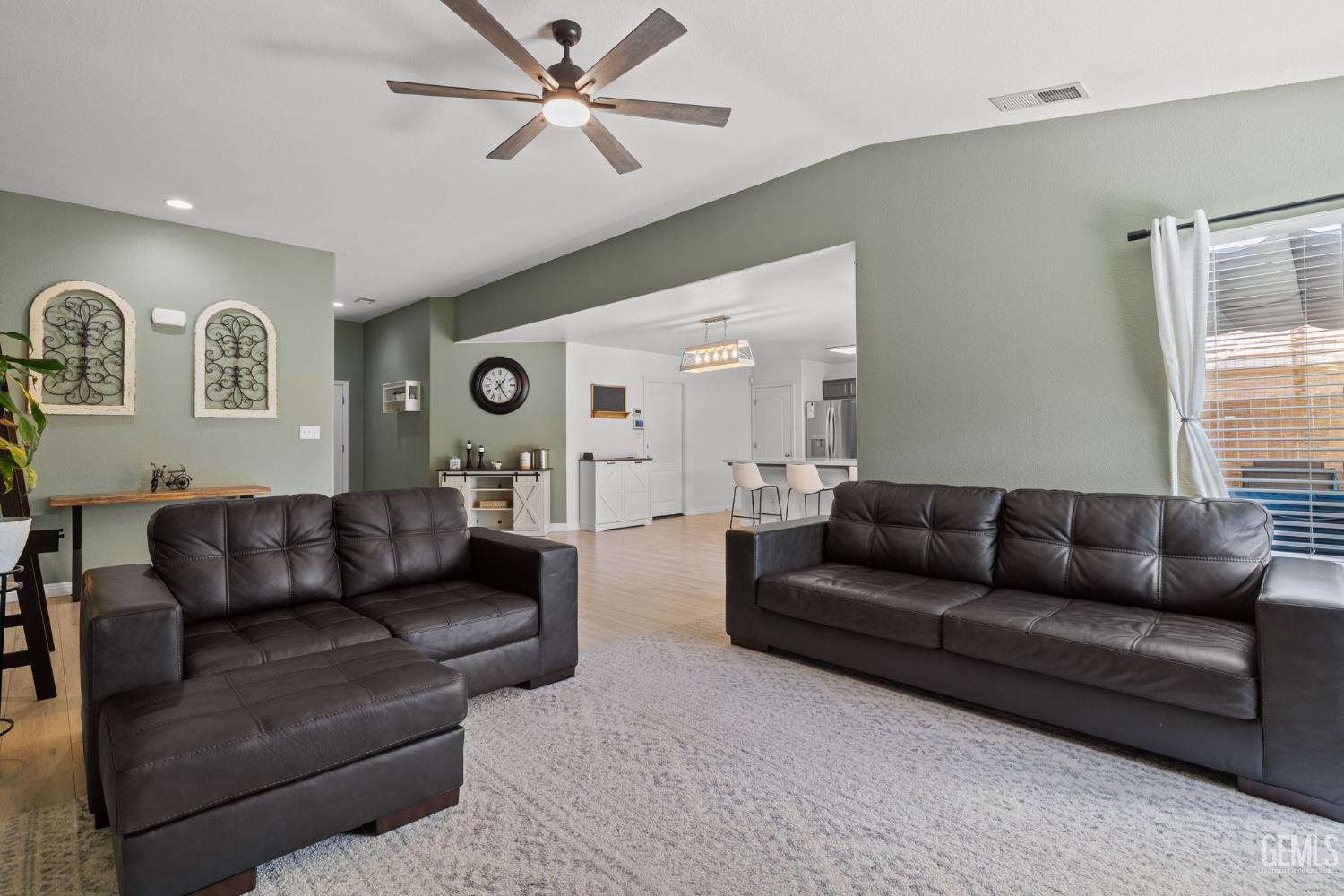 Undisclosed Address Bakersfield, CA 93312 - Photo 11 of 41