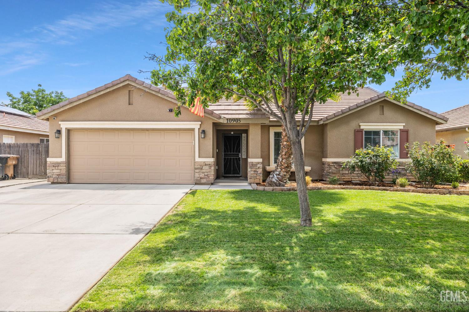 Undisclosed Address Bakersfield, CA 93312 - Photo 2 of 41