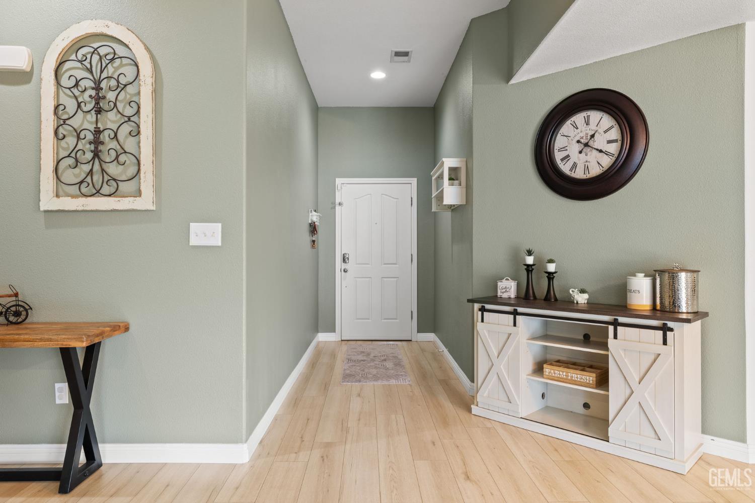 Undisclosed Address Bakersfield, CA 93312 - Photo 4 of 41