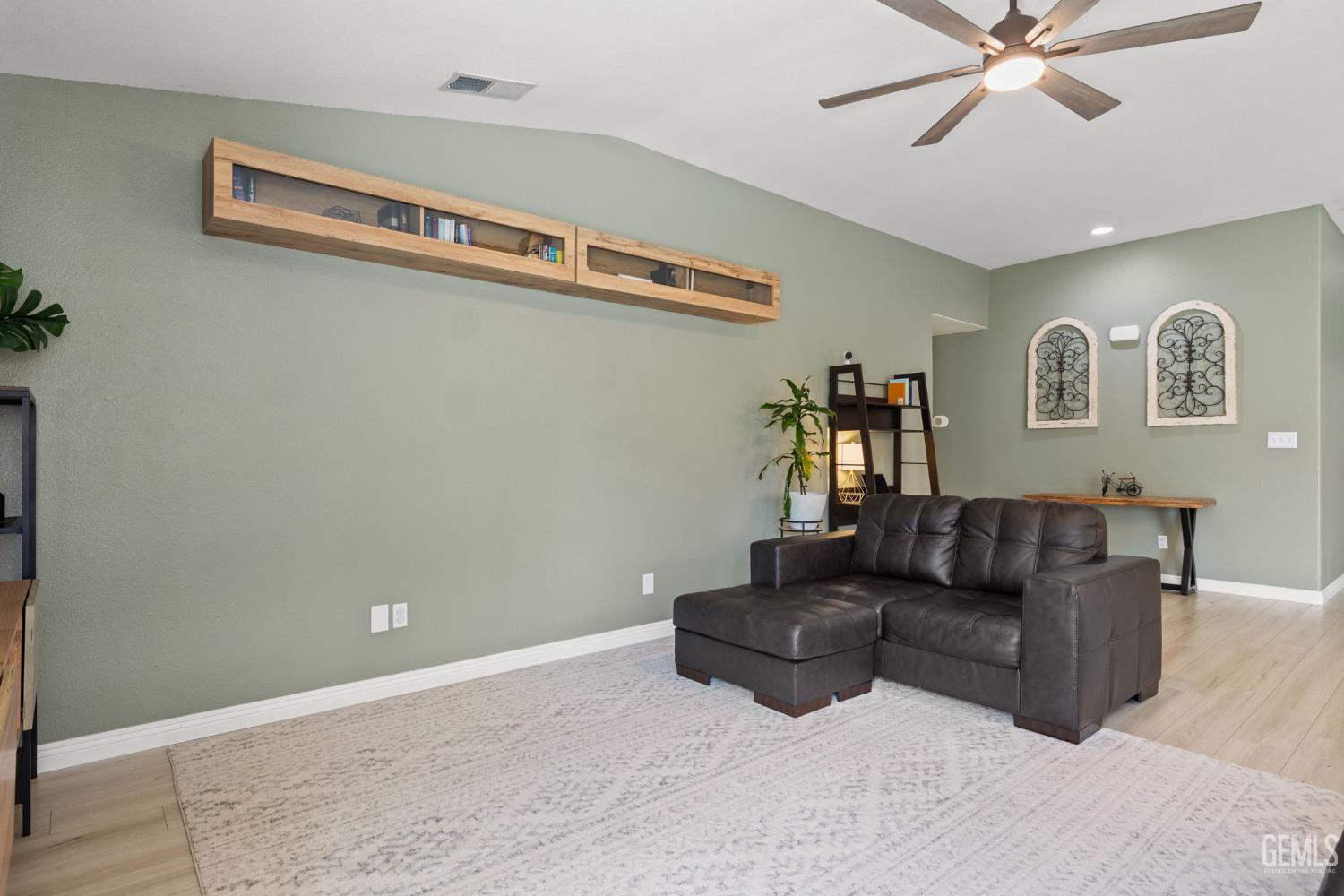 Undisclosed Address Bakersfield, CA 93312 - Photo 10 of 41