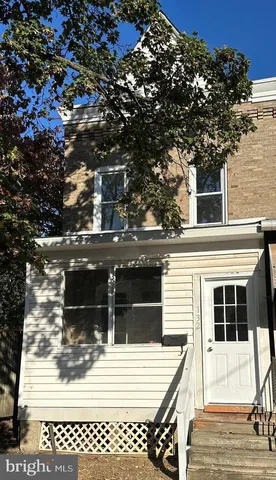 $1,750 | 132 East 18th Street, Chester, PA 19013