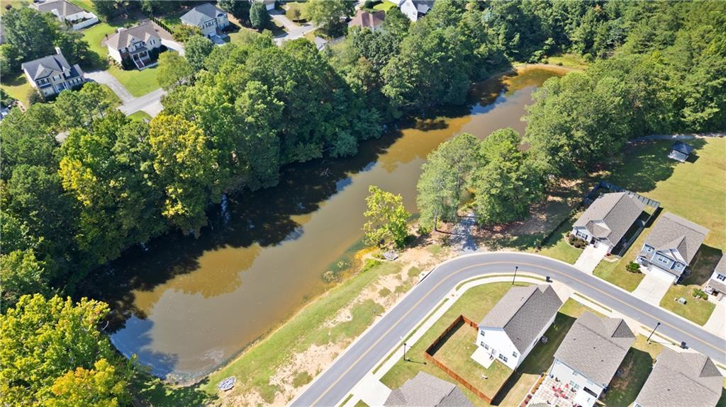 103 Waterside Drive Calhoun, GA 30701 - Photo 47 of 48 an aerial view of a house with swimming pool and ocean view