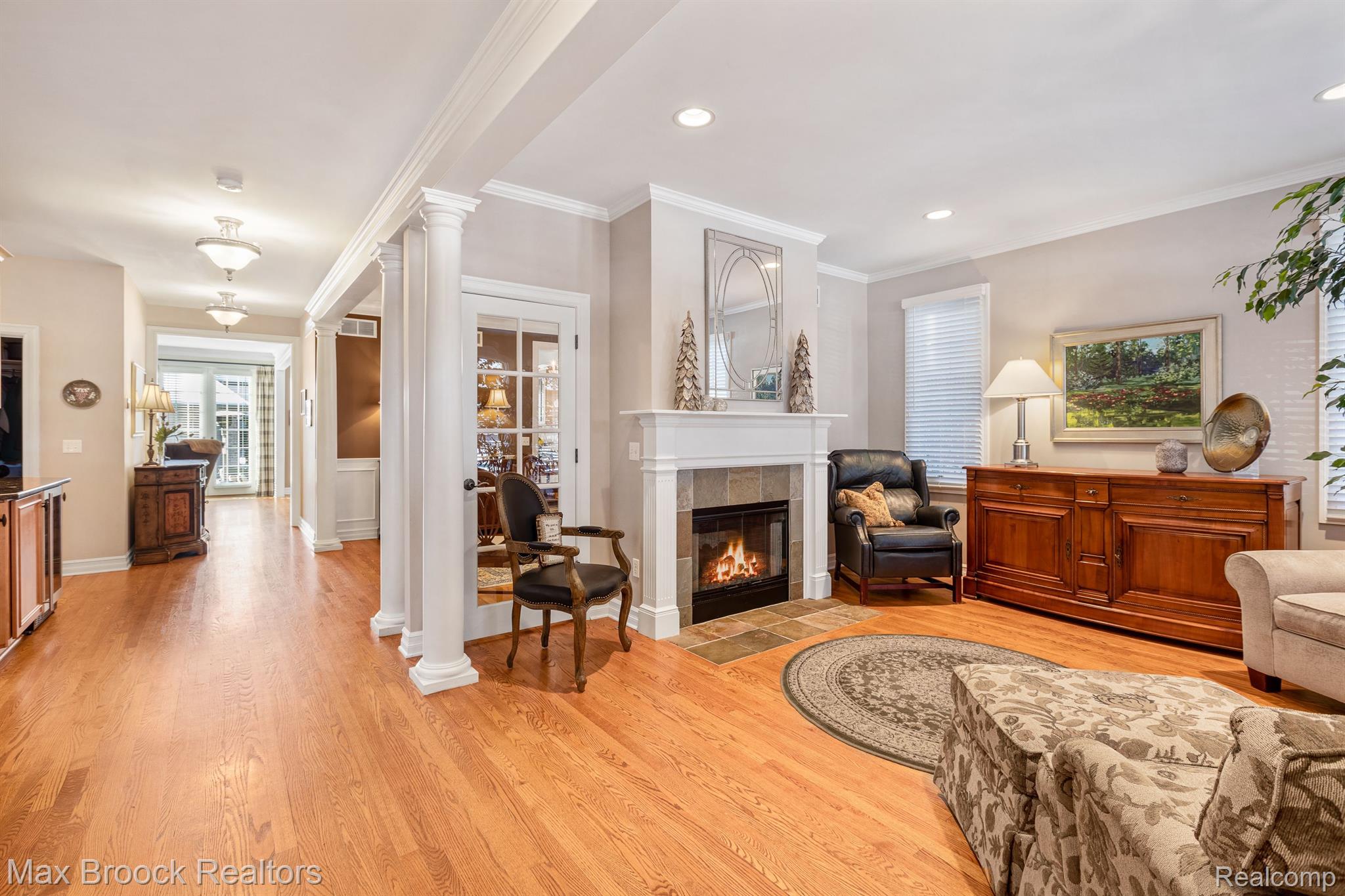 321 Ferndale Avenue Rochester, MI 48307 - Photo 3 of 44 Gallery Image 3