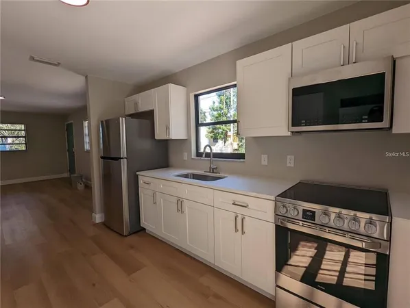 $1,775 | 1922 Springtime Avenue, Clearwater, FL 33755