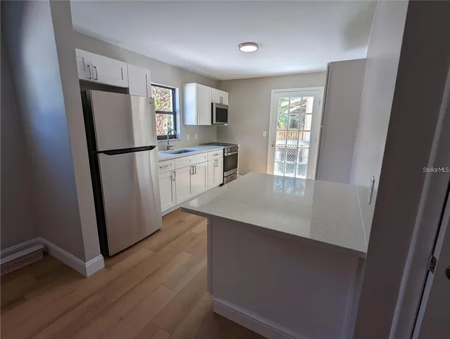 $2,000 | 1922 Springtime Avenue, Clearwater, FL 33755