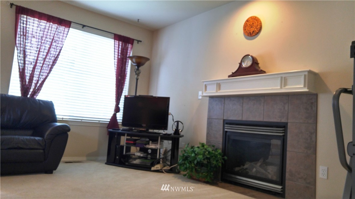 111 202nd Street Southeast Bothell, WA 98012 - Photo 8 of 20