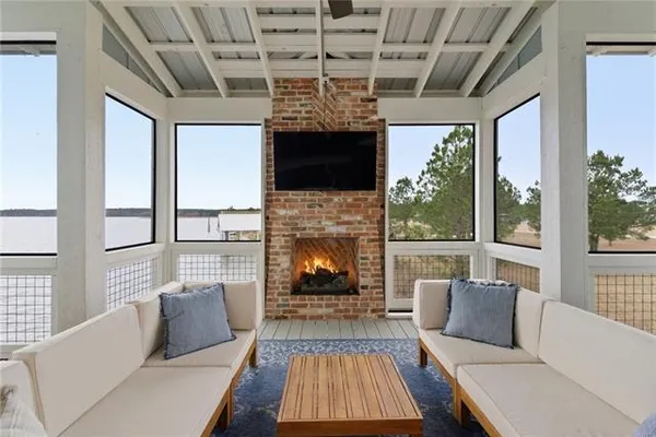 $1,150,000 | 6 Fletching Turn, Lumberton, MS 39455