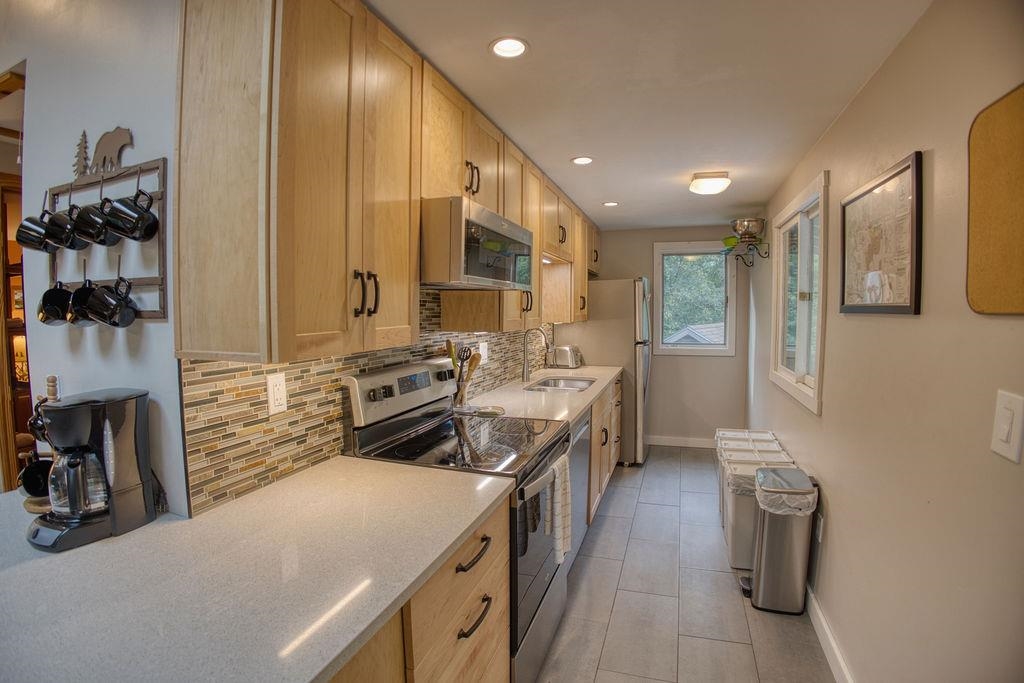 97 Red Ridge Lane Conway, NH 03860 - Photo 8 of 20 Gallery Image 8
