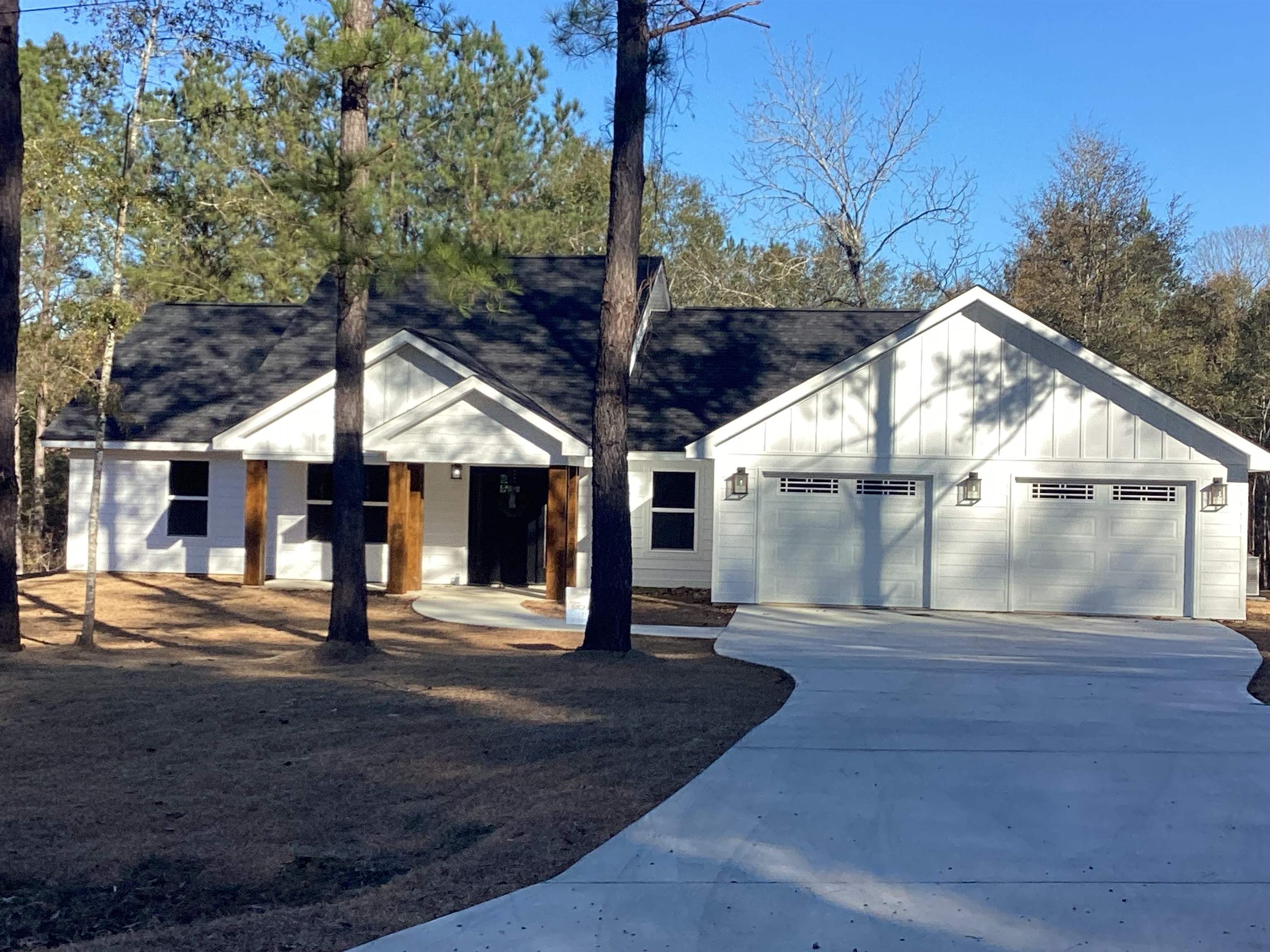 15605 Indigo Creek Road Andalusia, AL 36421 - Photo 1 of 41 Gallery Image 1