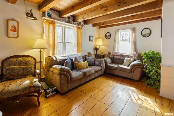 $233,000 | 265 Moss Lane, Dongola, IL 62926