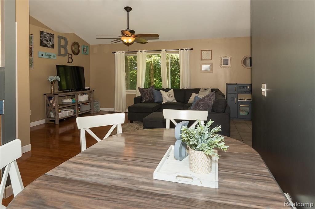 5105 Fish Lake Road Highland, MI 48357 - Photo 8 of 32 Gallery Image 8