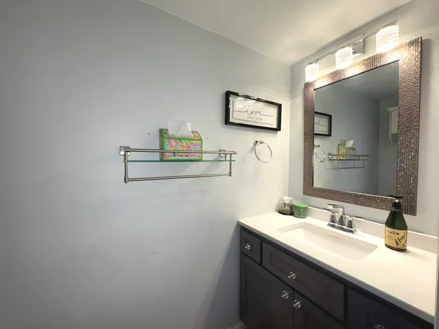 $295,000 | 2115 Jasmine Drive, Crest Hill, IL 60403