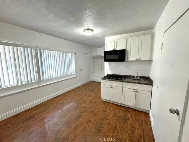 $1,450 | 4387 West 134th Street, Unit G, Hawthorne, CA 90250