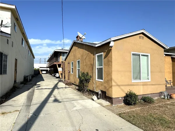 $1,500 | 4387 West 134th Street, Unit G, Hawthorne, CA 90250