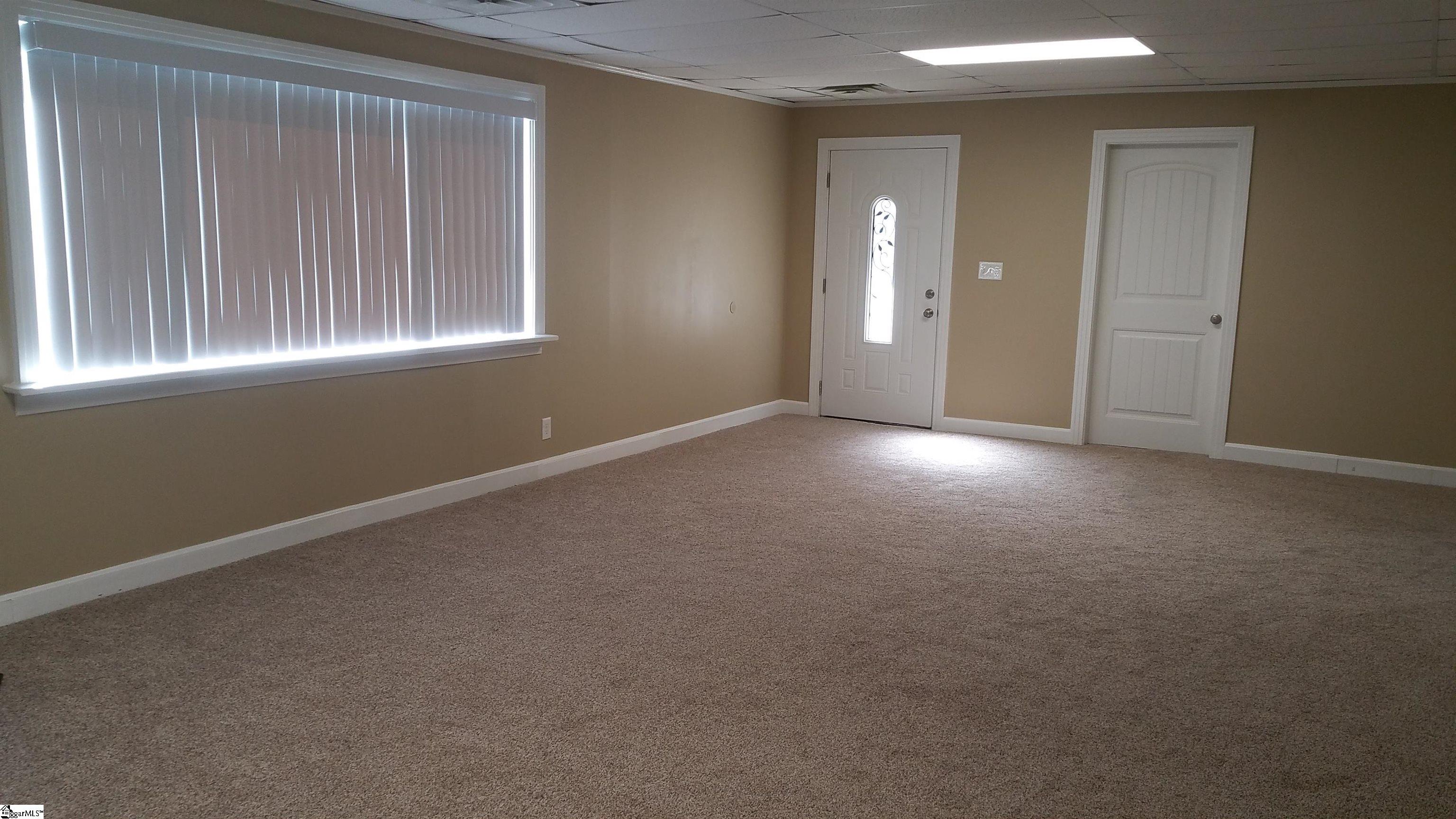 1601 Rutherford Road Greenville, SC 29609 - Photo 4 of 15