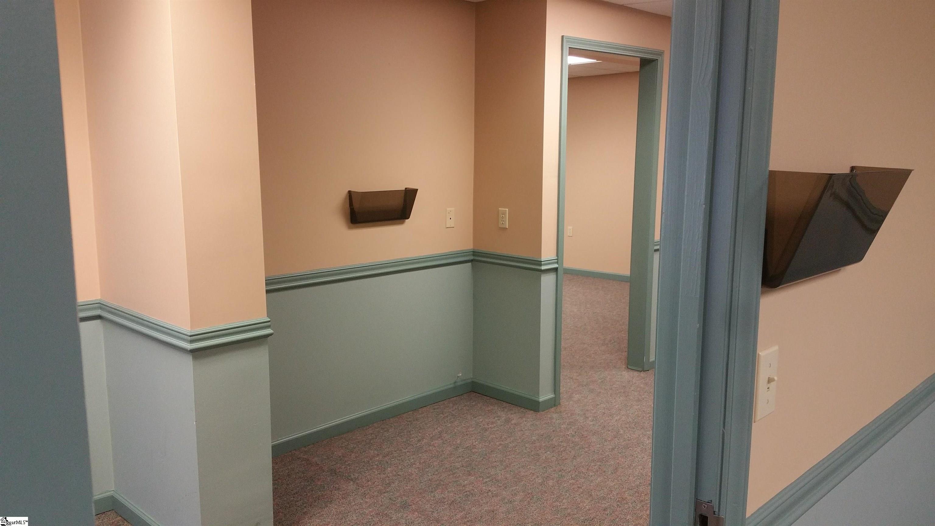 1601 Rutherford Road Greenville, SC 29609 - Photo 9 of 15