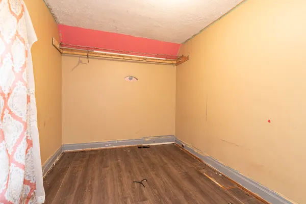 $75,000 | 105 West John Street, Durand, MI 48429