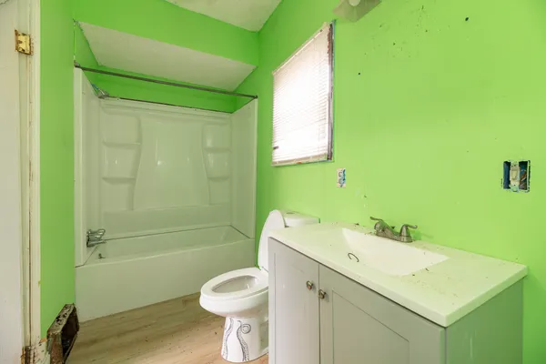 $75,000 | 105 West John Street, Durand, MI 48429