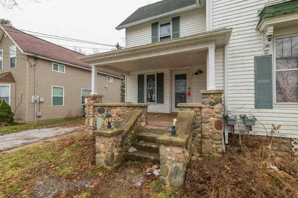 $75,000 | 105 West John Street, Durand, MI 48429