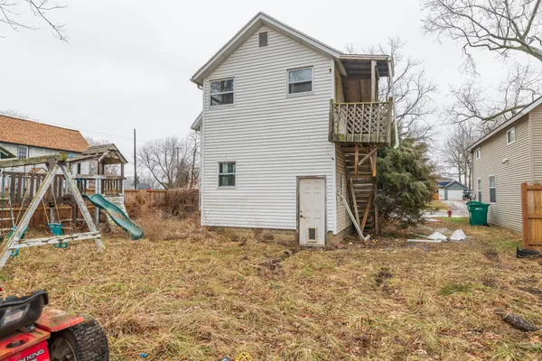 $75,000 | 105 West John Street, Durand, MI 48429