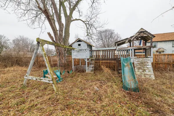 $75,000 | 105 West John Street, Durand, MI 48429