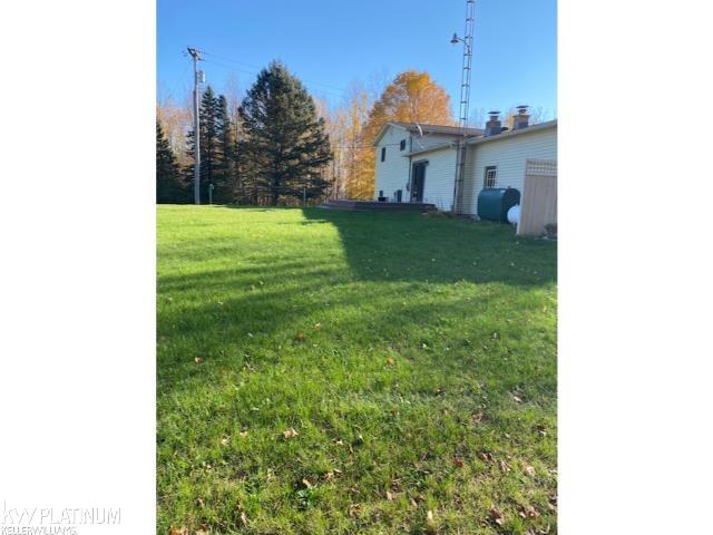 52 Goodrich Road Fostoria, MI 48435 - Photo 14 of 61 50063323-13.JPG