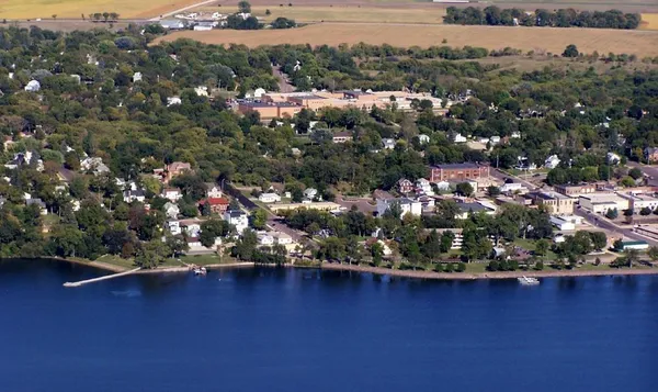 $846 | 126 1st Street Southeast, Unit 14, Ortonville, MN 56278