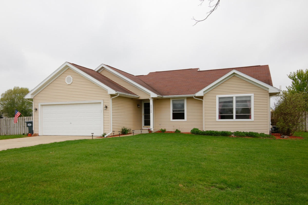 53764 Ridgeview Circle Paw Paw, MI 49079 - Photo 1 of 24 53764 Ridgeview Circle-101