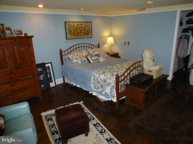 246 11th Street Southeast Washington, DC 20003 - Photo 18 of 30 Bedroom (Master)