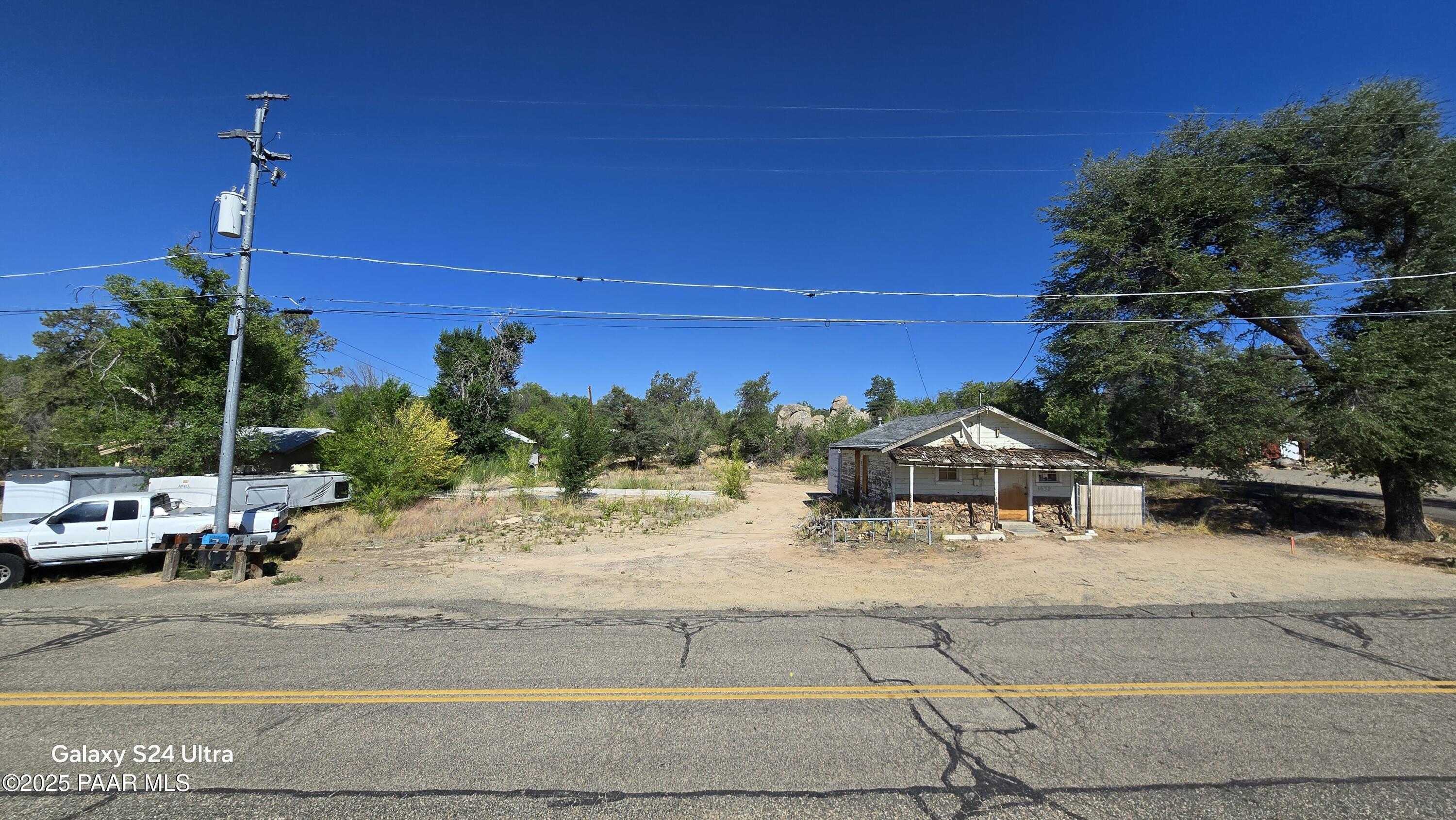 1628 Kile Street Prescott, AZ 86305 - Photo 5 of 11 a view of a ocean view