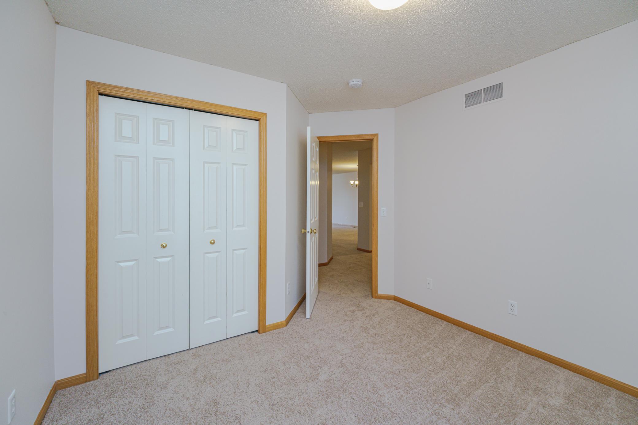 14403 Edgewood Avenue Savage, MN 55378 - Photo 11 of 38