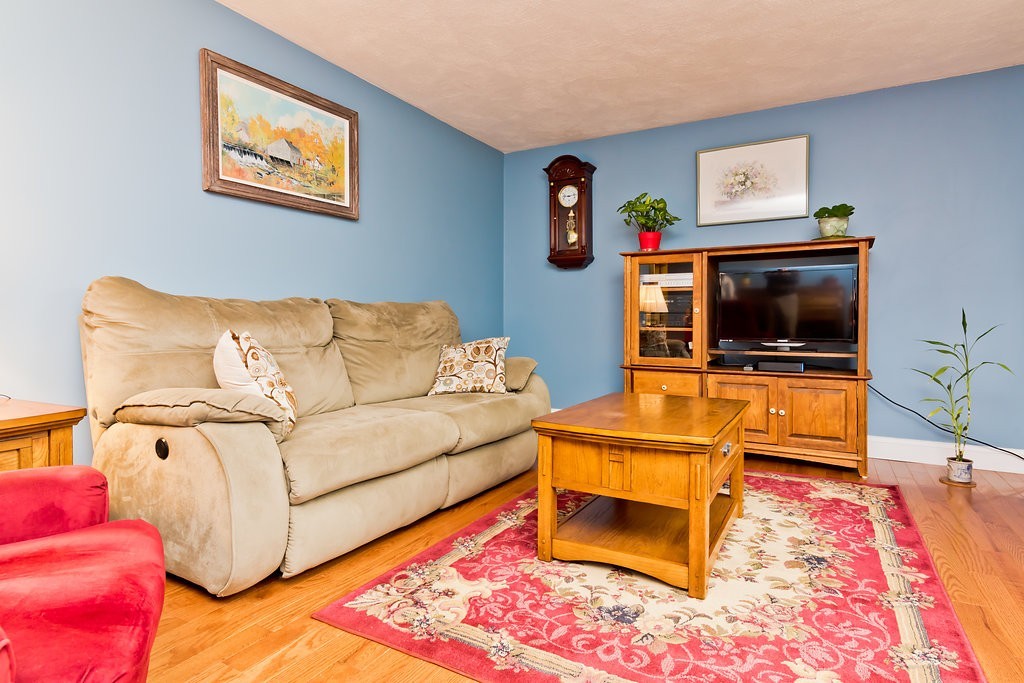 7 Todd Drive Townsend, MA 01469 - Photo 7 of 27