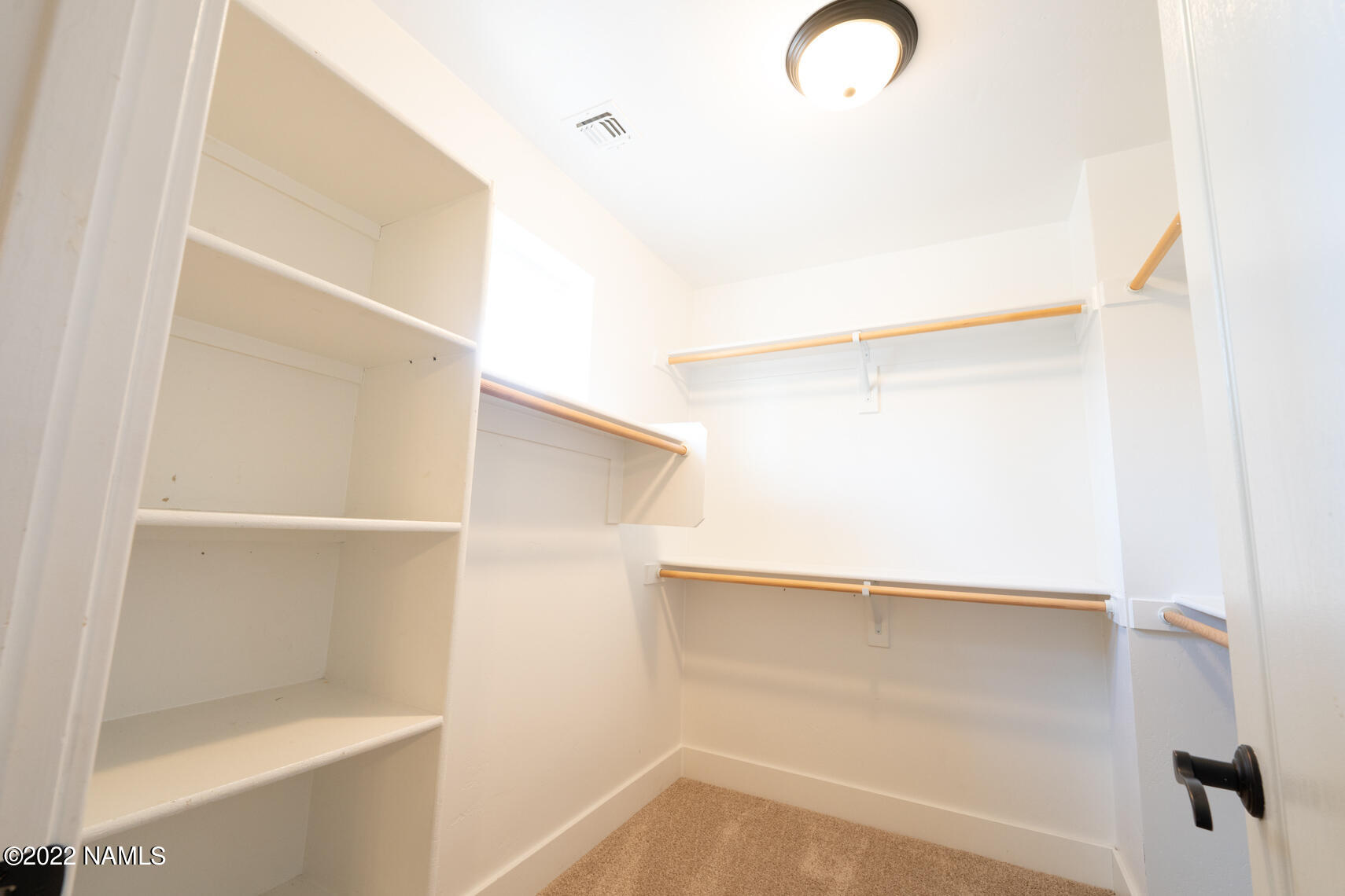 335 West Beryl Road Flagstaff, AZ 86005 - Photo 23 of 46 20220401-WMP01002