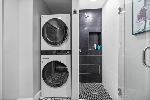 $1,549,000 | 15 Sleeper Street, Unit 206, Boston, MA 02210