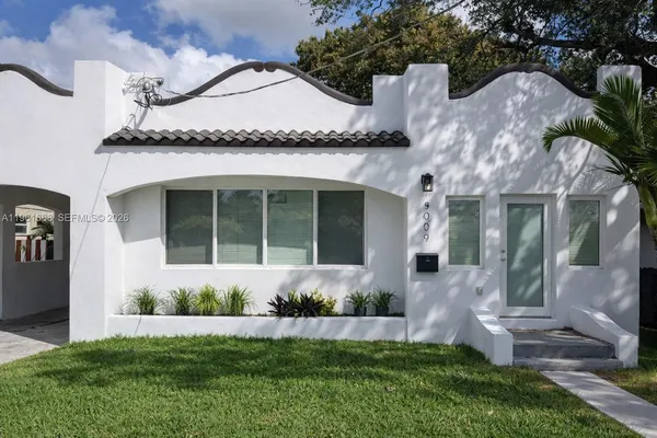 $4,500 | 3079 Northwest Flagler Terrace, Miami, FL 33125