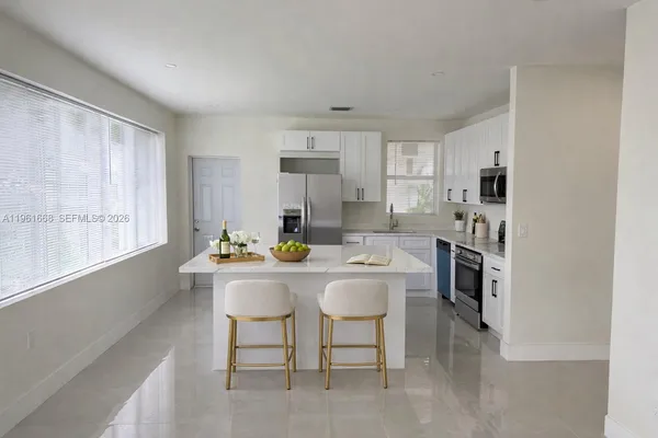 $4,500 | 3079 Northwest Flagler Terrace, Miami, FL 33125