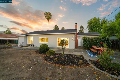 $797,000 | 1842 Woodsdale Court, Concord, CA 94521