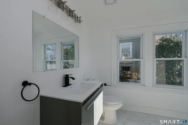 $359,900 | 31 Grant Street, Vernon, CT 06066